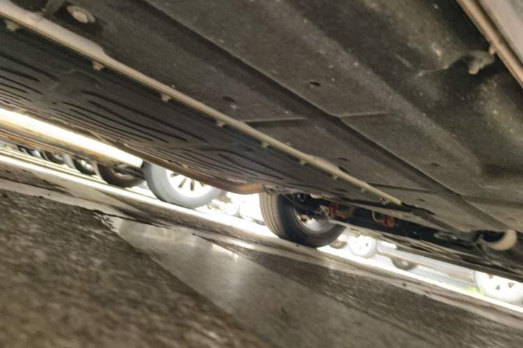Used GAC Trumpchi E9 2023 E9 Master Model Chassis Front Right