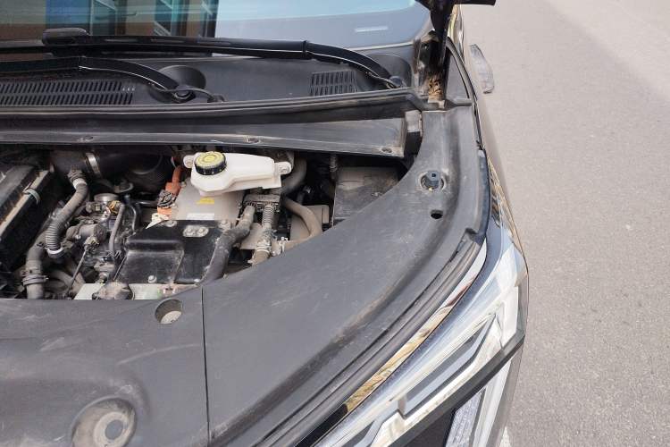 Used GAC Trumpchi E9 2023 E9 Master Model Engine Bay Left