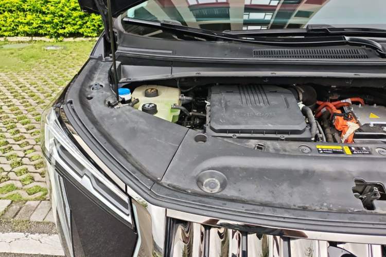 Used GAC Trumpchi E9 2023 E9 Master Model Engine Bay Right