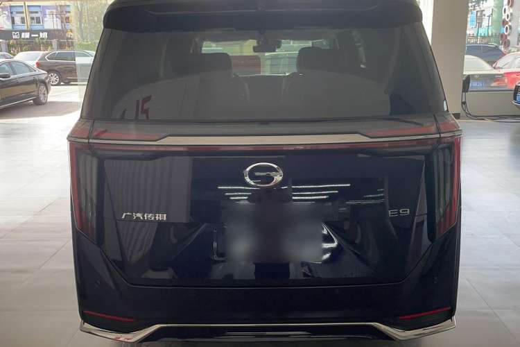 Used GAC Trumpchi E9 2023 E9 MAX Exterior 4