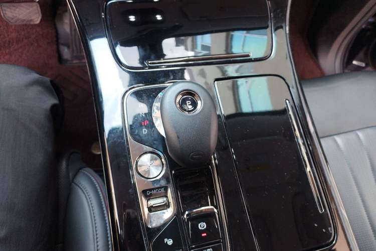 Used GAC Trumpchi E9 2023 E9 Master Model Gear Lever
