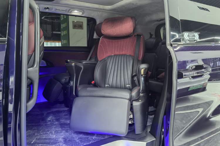 Used GAC Trumpchi E9 2023 E9 Master Model Interior 3