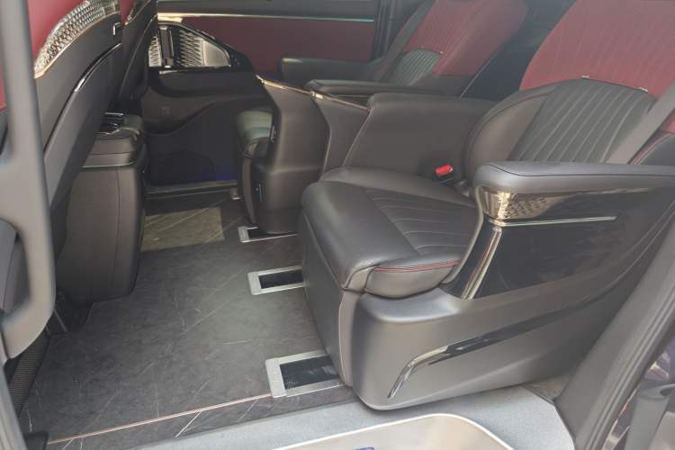 Used GAC Trumpchi E9 2023 E9 Master Model Interior 4