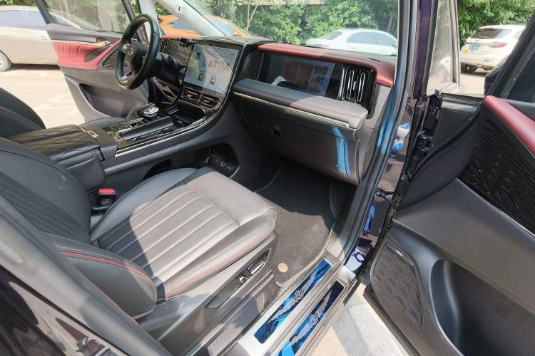 Used GAC Trumpchi E9 2023 E9 Master Model Interior 7