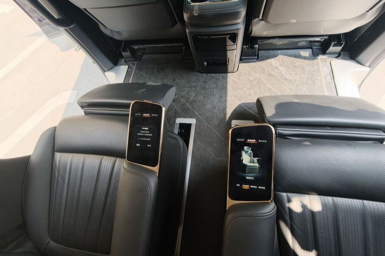 Used GAC Trumpchi E9 2023 E9 Master Model Interior 9