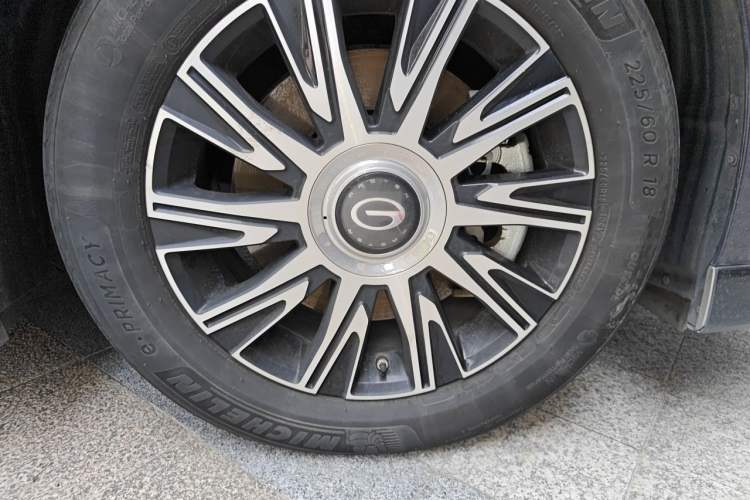 Used GAC Trumpchi E9 2023 E9 Master Model Right Front Wheel Hub