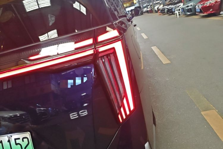 Used GAC Trumpchi E9 2023 E9 Master Model Right Rear Taillight