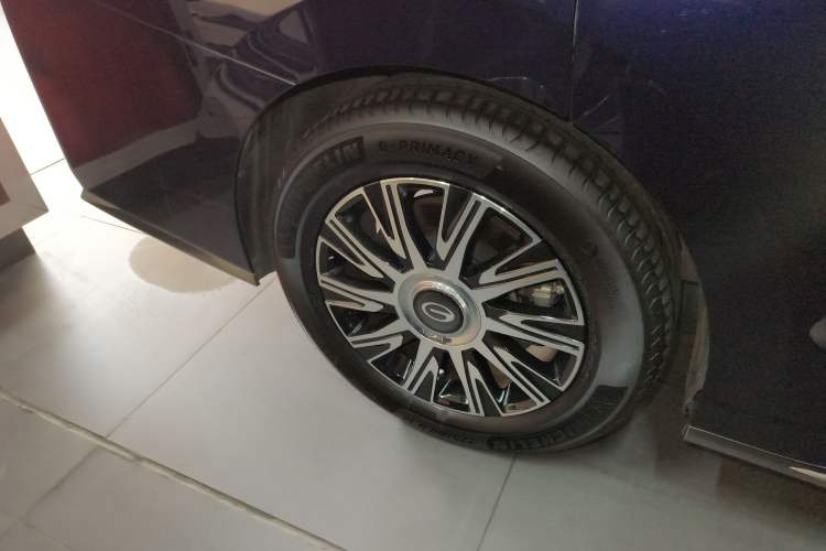 Used GAC Trumpchi E9 2023 E9 MAX Right Rear Wheel Hub