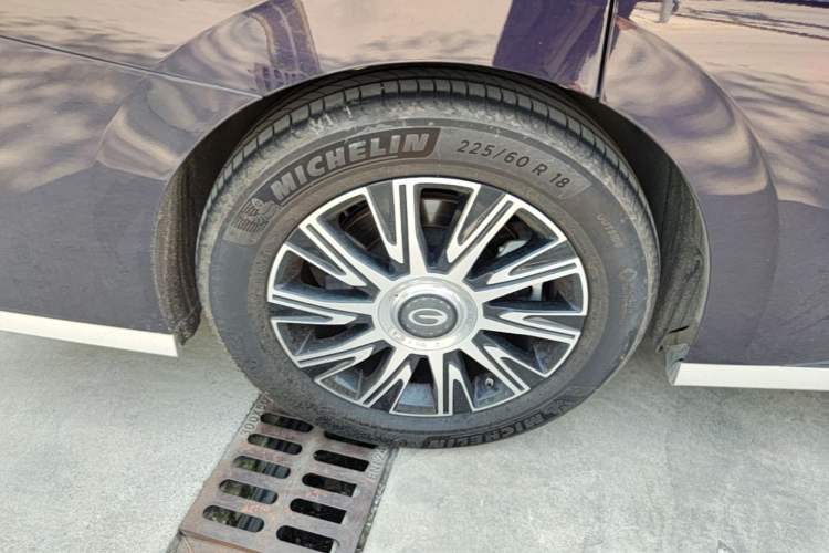 Used GAC Trumpchi E9 2023 E9 Master Model Right Rear Wheel Hub