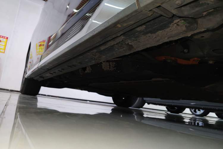 Used GAC Trumpchi E9 2023 E9 Master Model Right Side Sill