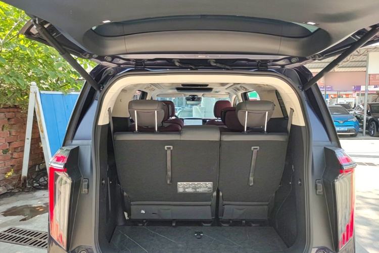 Used GAC Trumpchi E9 2023 E9 Master Model Trunk