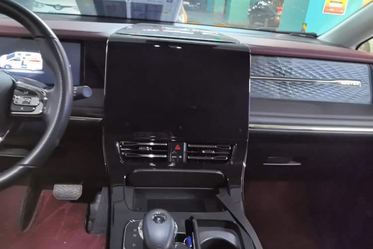 Used GAC Trumpchi E9 2023 E9 Championship Edition Audio And AC Panel