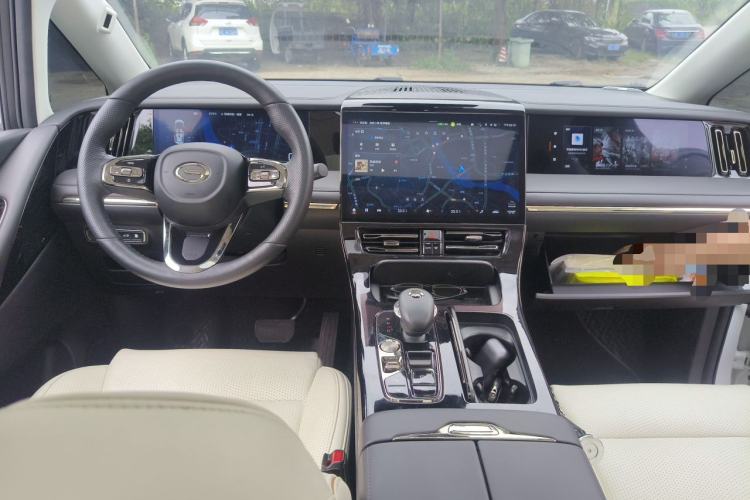 Used GAC Trumpchi E9 2023 E9 Master Model Center Console