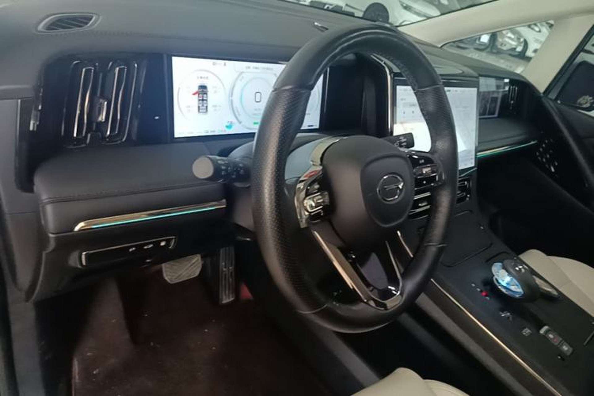 Used GAC Trumpchi E9 2023 E9 MAX Center Console