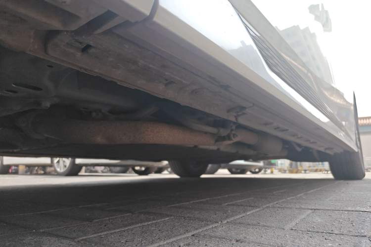 Used GAC Trumpchi E9 2023 E9 Master Model Chassis Front Left