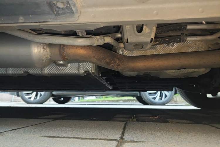 Used GAC Trumpchi E9 2023 E9 Master Model Chassis Front Left