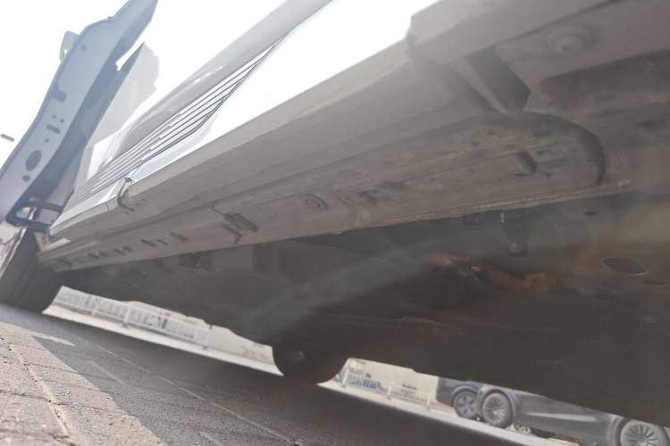 Used GAC Trumpchi E9 2023 E9 Master Model Chassis Front Right