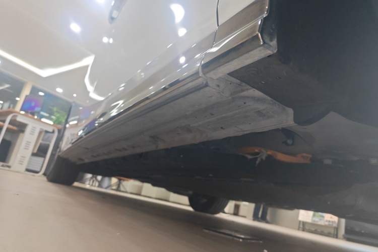 Used GAC Trumpchi E9 2023 E9 MAX Chassis Front Right
