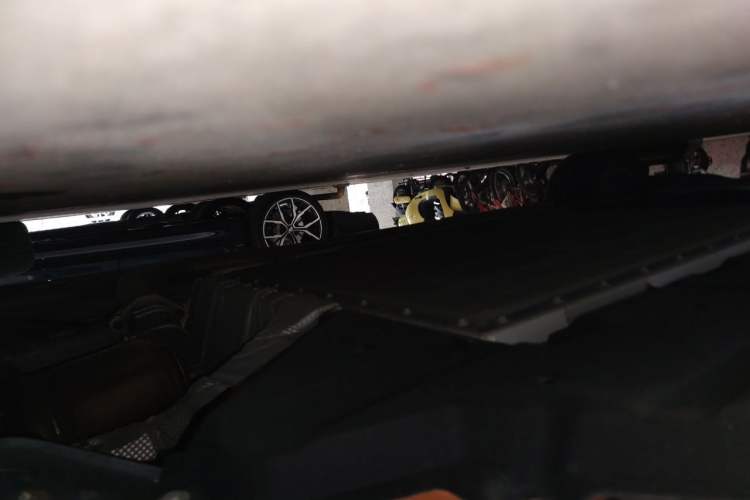 Used GAC Trumpchi E9 2023 E9 Championship Edition Chassis Front Right