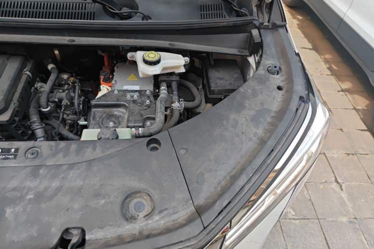 Used GAC Trumpchi E9 2023 E9 Master Model Engine Bay Left