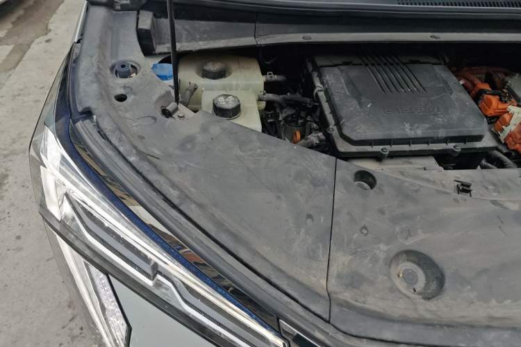 Used GAC Trumpchi E9 2023 E9 Master Model Engine Bay Right