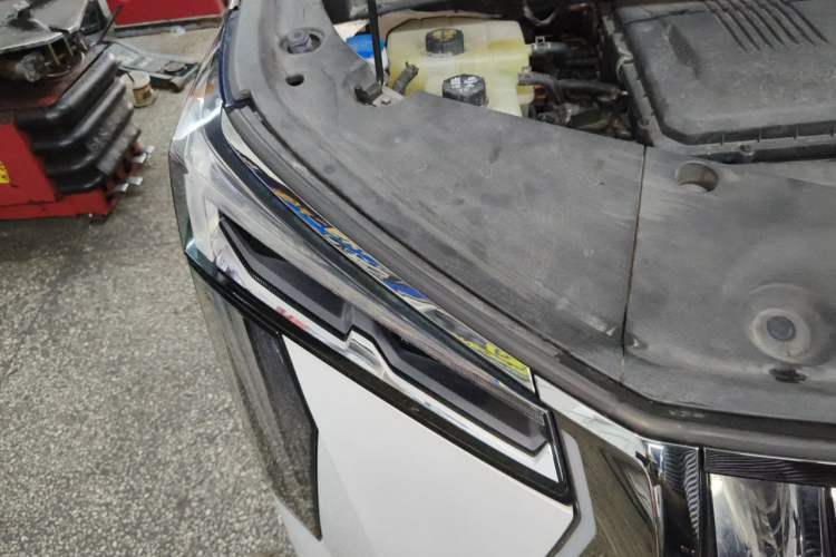 Used GAC Trumpchi E9 2023 E9 Master Model Engine Bay Right