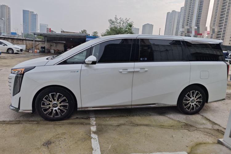 Used GAC Trumpchi E9 2023 E9 MAX Exterior 3