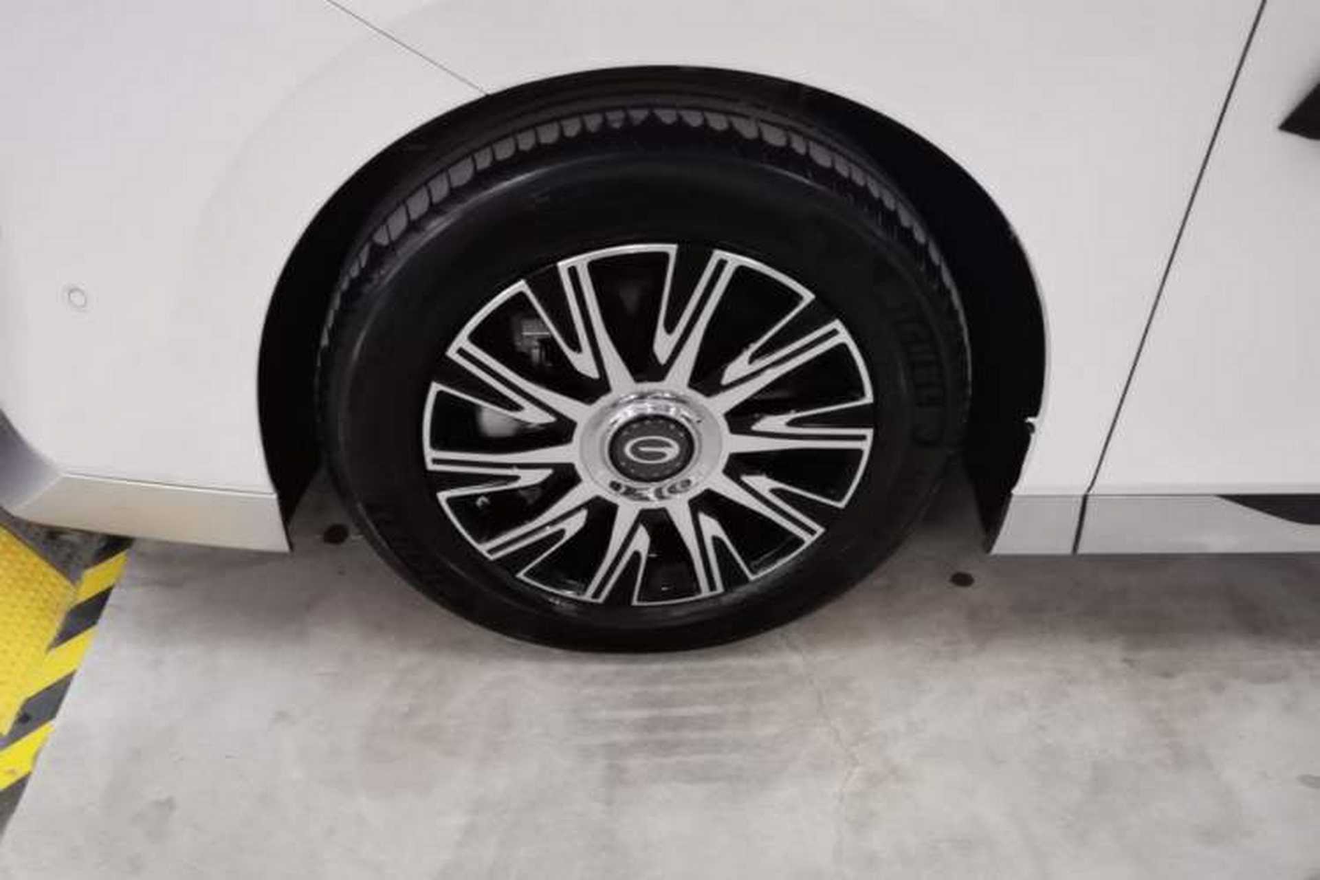 Used GAC Trumpchi E9 2023 E9 Master Model Exterior 4