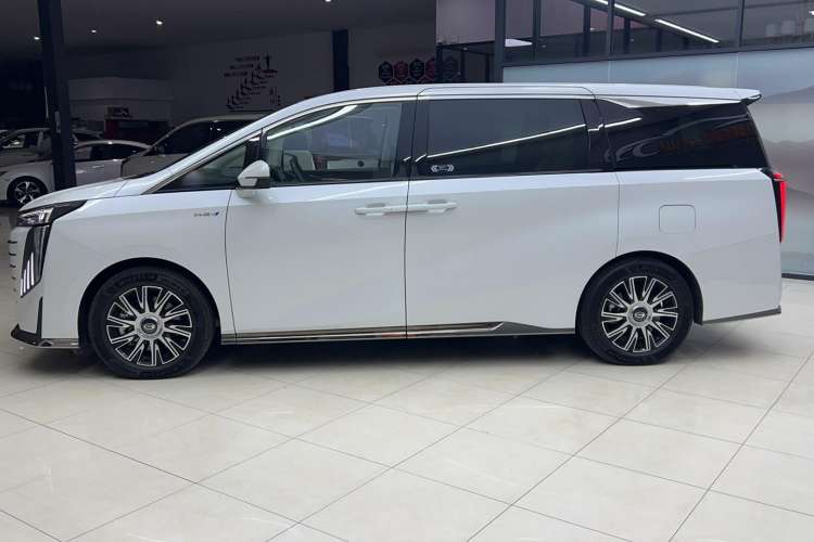 Used GAC Trumpchi E9 2023 E9 MAX Exterior 5