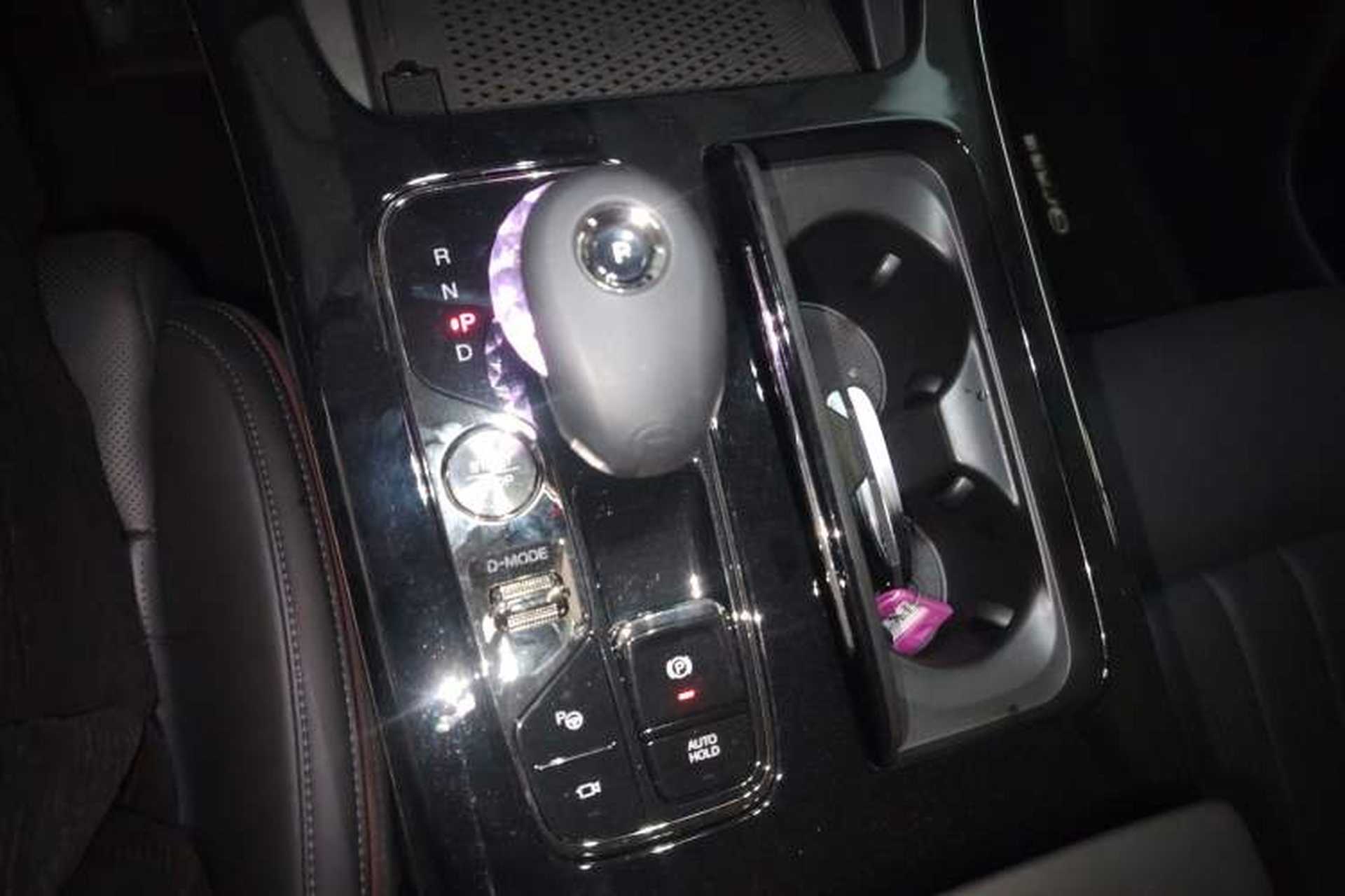 Used GAC Trumpchi E9 2023 E9 Master Model Gear Lever