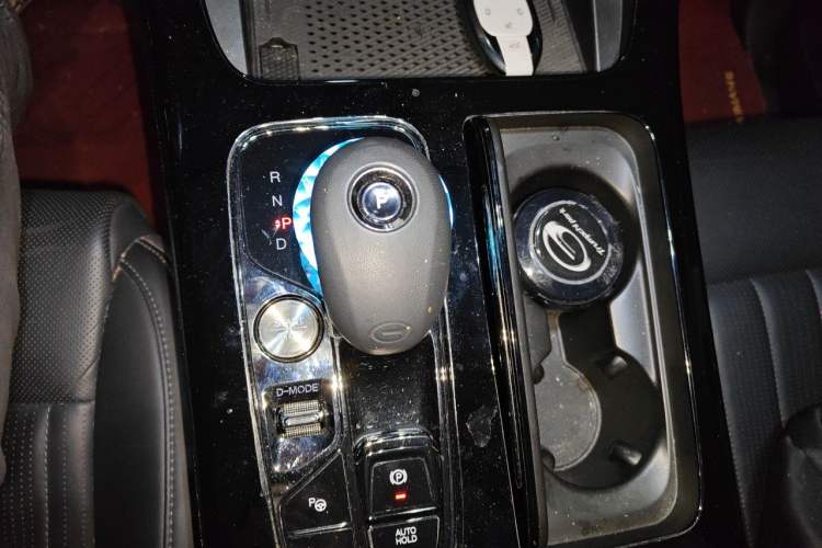 Used GAC Trumpchi E9 2023 E9 Master Model Gear Lever