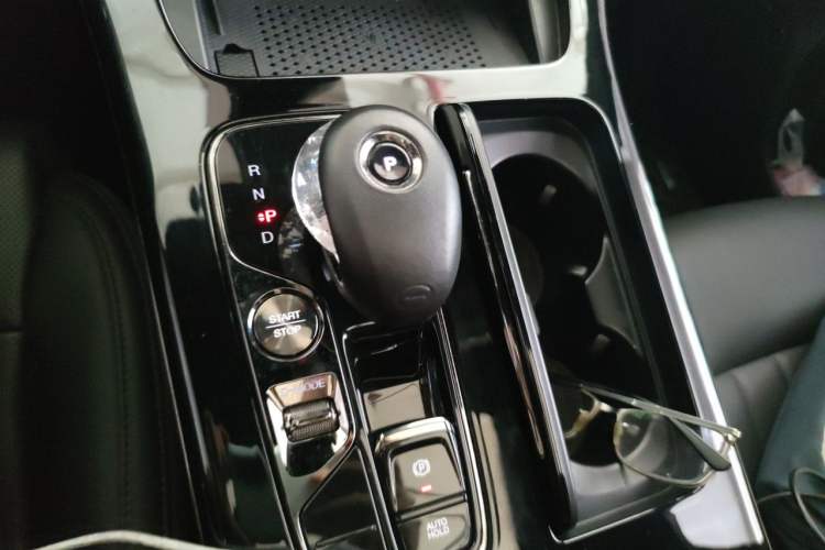 Used GAC Trumpchi E9 2023 E9 Championship Edition Gear Lever