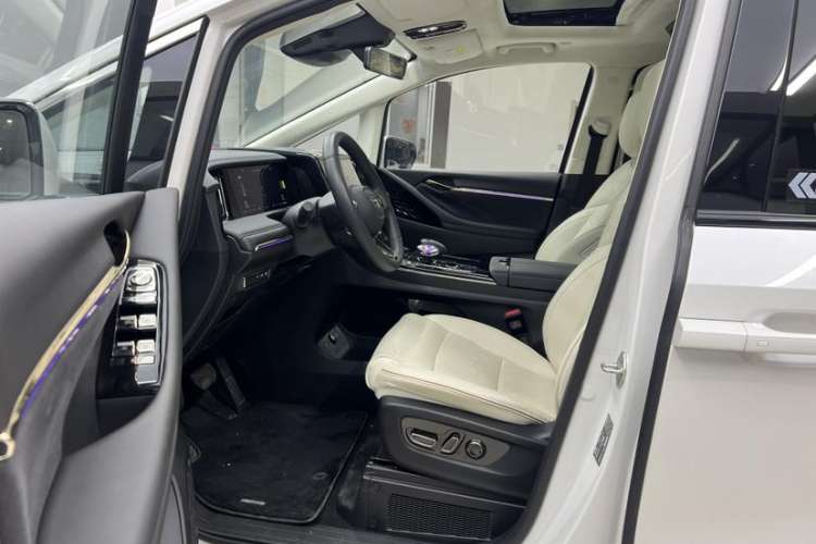 Used GAC Trumpchi E9 2023 E9 MAX Interior 1