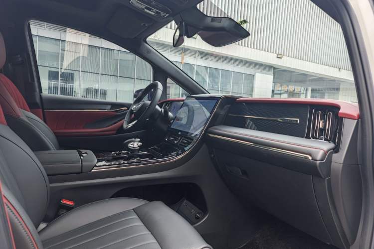 Used GAC Trumpchi E9 2023 E9 Championship Edition Interior 11