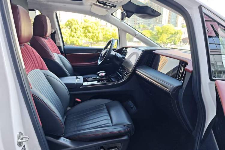 Used GAC Trumpchi E9 2023 E9 MAX Interior 2