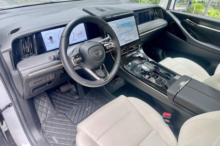 Used GAC Trumpchi E9 2023 E9 Master Model Interior 2