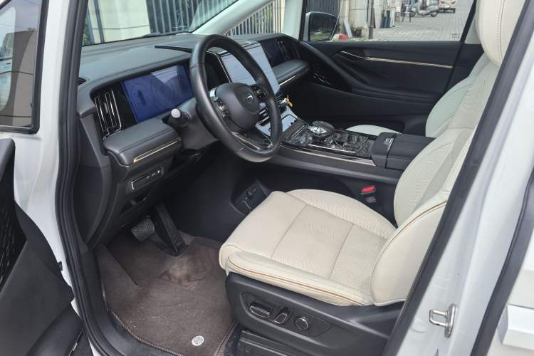 Used GAC Trumpchi E9 2023 E9 MAX Interior 3