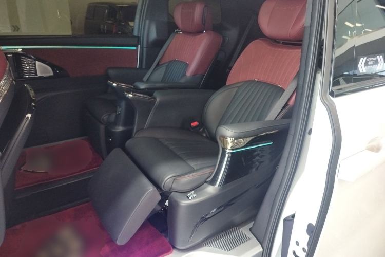 Used GAC Trumpchi E9 2023 E9 Master Model Interior 4