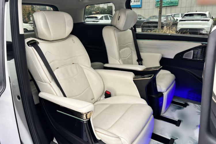 Used GAC Trumpchi E9 2023 E9 MAX Interior 4