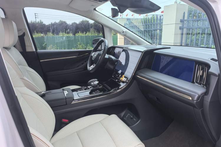 Used GAC Trumpchi E9 2023 E9 MAX Interior 6