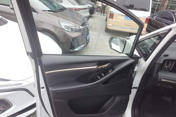 Used GAC Trumpchi E9 2023 E9 MAX Interior 7