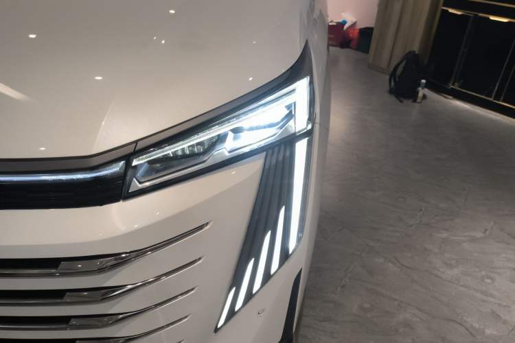 Used GAC Trumpchi E9 2023 E9 PRO Left Front Headlight