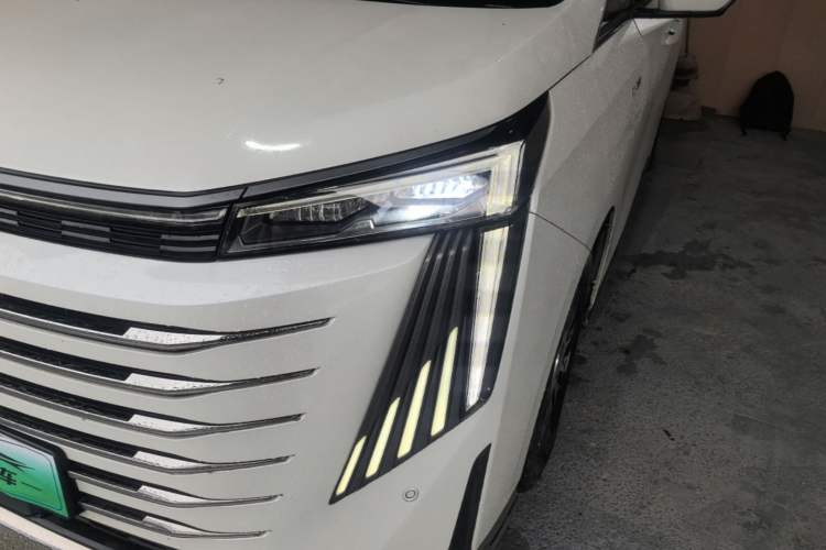 Used GAC Trumpchi E9 2023 E9 MAX Left Front Headlight