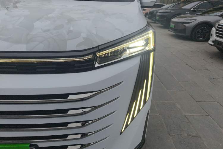 Used GAC Trumpchi E9 2023 E9 MAX Left Front Headlight