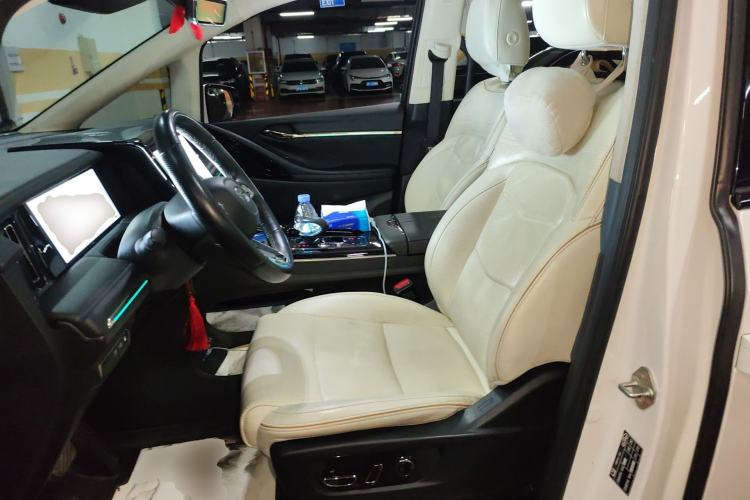 Used GAC Trumpchi E9 2023 E9 Master Model Left Front Seat