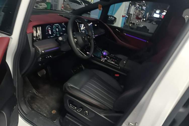 Used GAC Trumpchi E9 2023 E9 Championship Edition Left Front Seat