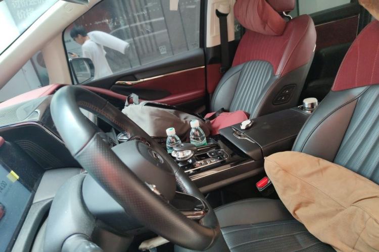 Used GAC Trumpchi E9 2023 E9 Master Model Left Front Seat