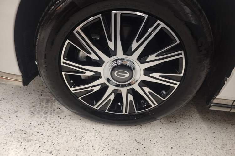 Used GAC Trumpchi E9 2023 E9 MAX Left Front Wheel Hub