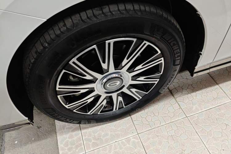 Used GAC Trumpchi E9 2023 E9 MAX Left Front Wheel Hub
