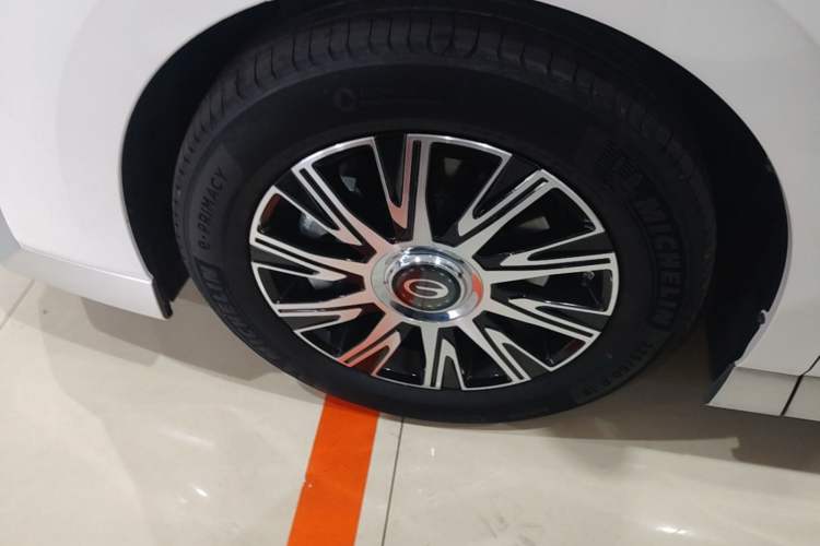 Used GAC Trumpchi E9 2023 E9 PRO Left Front Wheel Hub